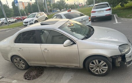 Volkswagen Jetta VI, 2009 год, 250 000 рублей, 2 фотография