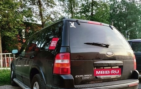 Ford Explorer III, 2005 год, 990 000 рублей, 2 фотография