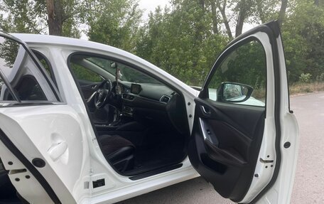Mazda 6, 2015 год, 2 000 000 рублей, 7 фотография