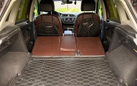 Volkswagen Tiguan II, 2017 год, 2 100 000 рублей, 8 фотография