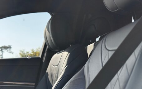 Mercedes-Benz Maybach S-Класс, 2018 год, 40 000 000 рублей, 15 фотография