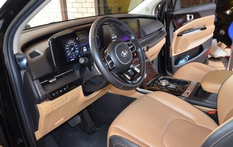 KIA Carnival, 2020 год, 5 200 000 рублей, 17 фотография