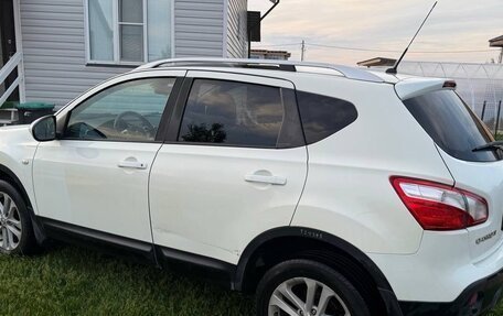 Nissan Qashqai, 2011 год, 900 000 рублей, 1 фотография