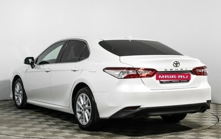 Toyota Camry, 2021 год, 2 590 700 рублей, 7 фотография