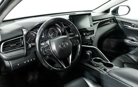 Toyota Camry, 2021 год, 2 590 700 рублей, 11 фотография