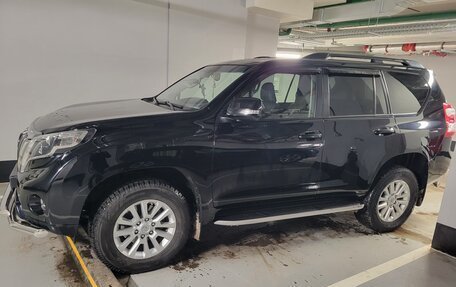 Toyota Land Cruiser Prado 150 рестайлинг 2, 2015 год, 3 600 000 рублей, 5 фотография