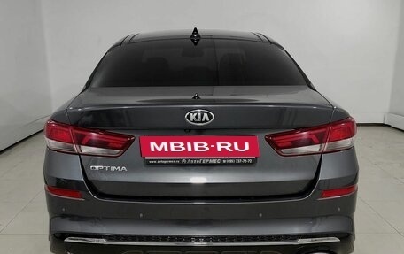 KIA Optima IV, 2019 год, 2 050 000 рублей, 3 фотография