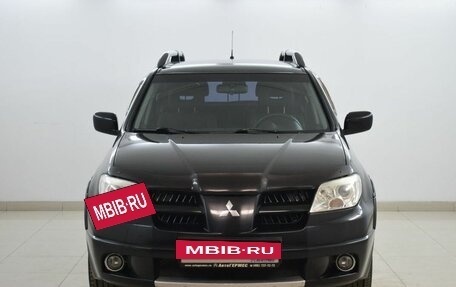Mitsubishi Outlander III рестайлинг 3, 2007 год, 815 000 рублей, 2 фотография