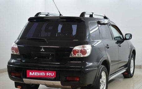 Mitsubishi Outlander III рестайлинг 3, 2007 год, 815 000 рублей, 4 фотография