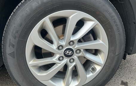Hyundai Tucson III, 2018 год, 2 250 000 рублей, 13 фотография