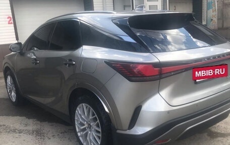 Lexus RX IV рестайлинг, 2023 год, 8 384 000 рублей, 3 фотография