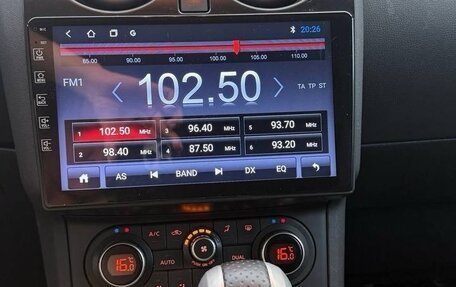 Nissan Qashqai, 2011 год, 900 000 рублей, 9 фотография