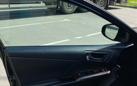 Toyota Camry, 2017 год, 2 250 000 рублей, 16 фотография