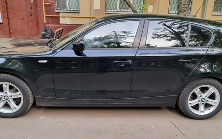 BMW 1 серия, 2010 год, 750 000 рублей, 5 фотография