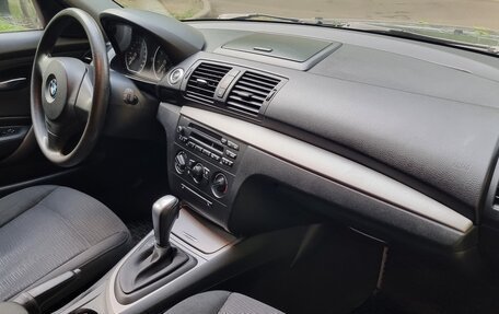 BMW 1 серия, 2010 год, 750 000 рублей, 15 фотография