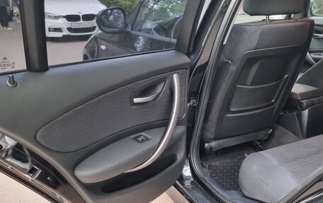 BMW 1 серия, 2010 год, 750 000 рублей, 16 фотография