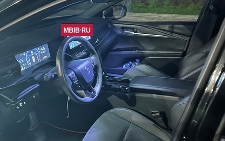 Toyota Camry, 2024 год, 4 300 000 рублей, 2 фотография
