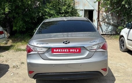 Hyundai Sonata VI, 2013 год, 1 200 000 рублей, 3 фотография