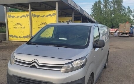 Citroen Jumpy III, 2018 год, 1 600 000 рублей, 1 фотография