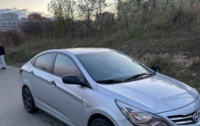 Hyundai Solaris II рестайлинг, 2015 год, 1 200 000 рублей, 1 фотография