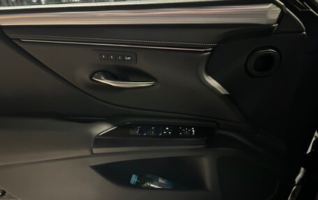 Lexus ES VII, 2020 год, 4 300 000 рублей, 10 фотография