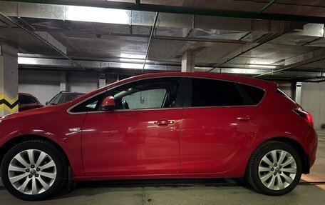 Opel Astra J, 2012 год, 760 000 рублей, 2 фотография