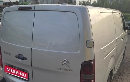 Citroen Jumpy III, 2018 год, 1 600 000 рублей, 10 фотография