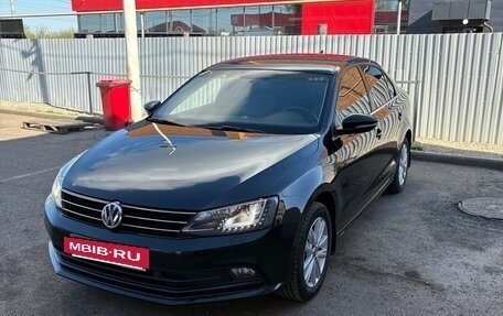 Volkswagen Jetta VI, 2015 год, 1 245 000 рублей, 2 фотография