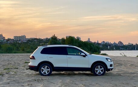 Volkswagen Touareg III, 2010 год, 1 685 000 рублей, 7 фотография