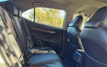 Toyota Camry, 2021 год, 3 050 000 рублей, 3 фотография