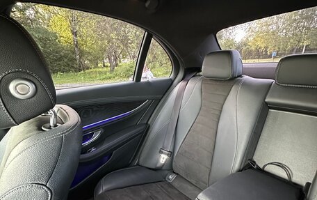 Mercedes-Benz E-Класс, 2017 год, 3 450 000 рублей, 11 фотография