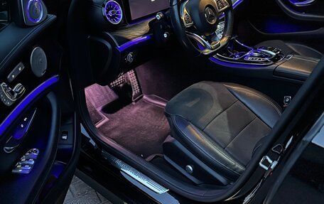 Mercedes-Benz E-Класс, 2017 год, 3 450 000 рублей, 3 фотография