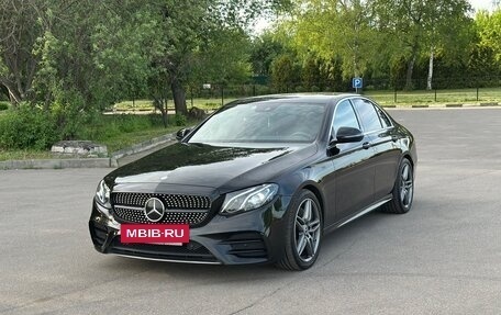 Mercedes-Benz E-Класс, 2017 год, 3 450 000 рублей, 2 фотография