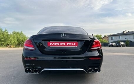 Mercedes-Benz E-Класс, 2017 год, 3 450 000 рублей, 35 фотография