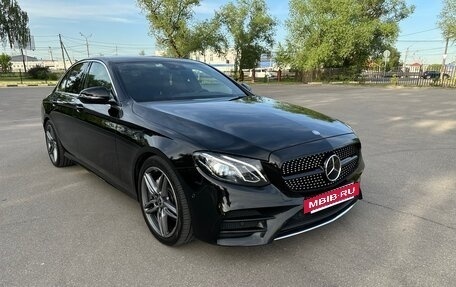 Mercedes-Benz E-Класс, 2017 год, 3 450 000 рублей, 36 фотография