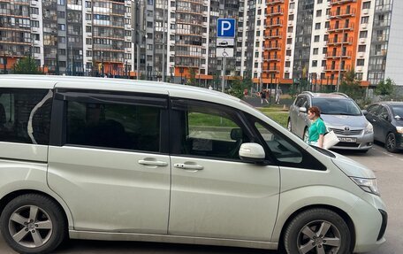Honda Stepwgn IV, 2016 год, 1 850 000 рублей, 3 фотография