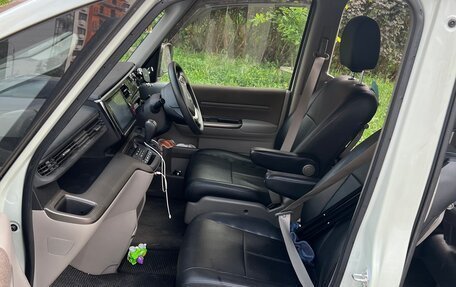 Honda Stepwgn IV, 2016 год, 1 850 000 рублей, 11 фотография