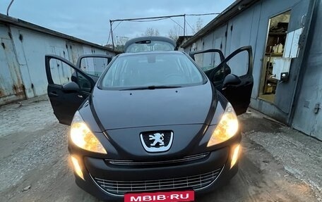 Peugeot 308 II, 2008 год, 490 000 рублей, 2 фотография