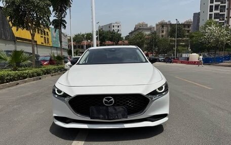 Mazda 3, 2022 год, 1 305 000 рублей, 2 фотография