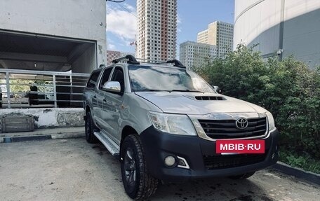 Toyota Hilux VII, 2014 год, 1 500 000 рублей, 2 фотография