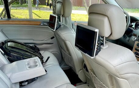 Mercedes-Benz GL-Класс, 2009 год, 1 500 000 рублей, 14 фотография