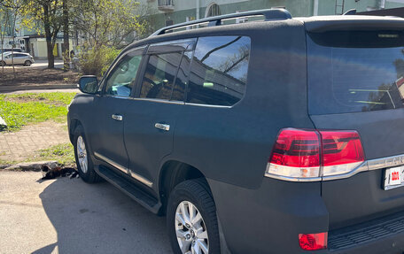 Toyota Land Cruiser 200, 2015 год, 4 950 000 рублей, 2 фотография