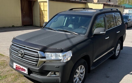 Toyota Land Cruiser 200, 2015 год, 4 950 000 рублей, 4 фотография