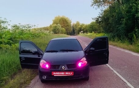 Renault Clio III, 2004 год, 260 000 рублей, 4 фотография