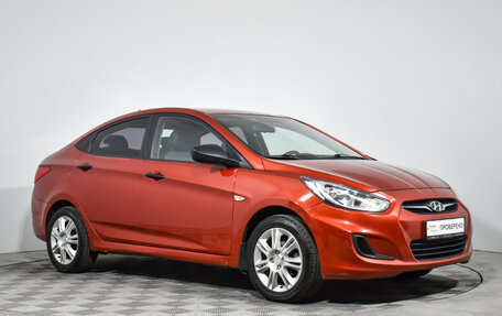 Hyundai Solaris II рестайлинг, 2012 год, 725 000 рублей, 3 фотография
