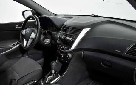 Hyundai Solaris II рестайлинг, 2012 год, 725 000 рублей, 13 фотография