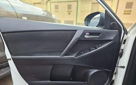 Mazda 3, 2011 год, 820 000 рублей, 23 фотография