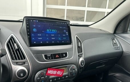 Hyundai ix35 I рестайлинг, 2012 год, 1 200 000 рублей, 12 фотография
