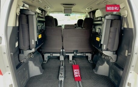 Toyota Alphard III, 2011 год, 2 490 000 рублей, 10 фотография