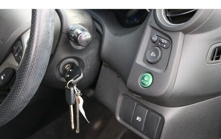 Honda Insight II рестайлинг, 2014 год, 900 000 рублей, 13 фотография